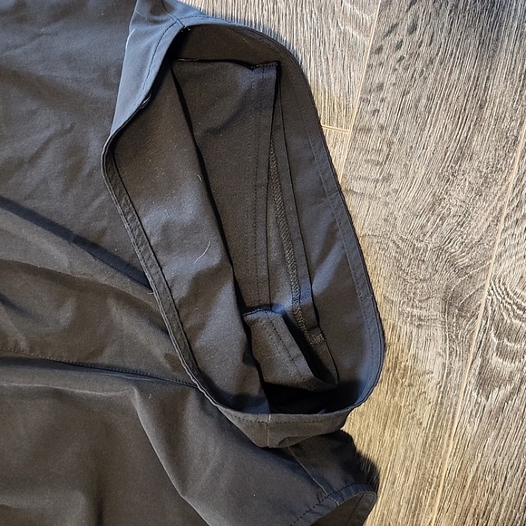 Nike Dri Fit Shorts - Picture 2 of 7